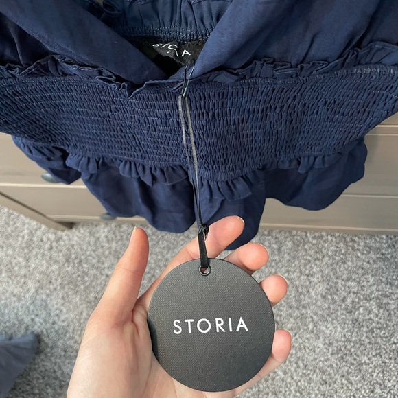 Navy cropped triangle top - Picture 2 of 2